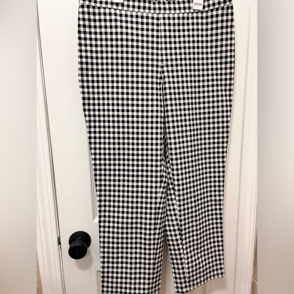 Isaac Mizrahi gingham 14p stretchy straight leg
